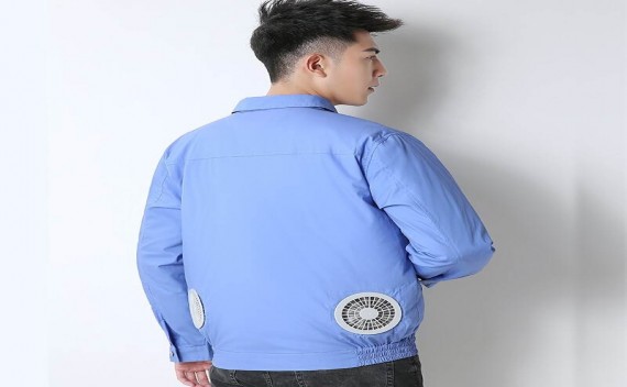 Áo có quạt giúp điều hòa nhiệt độ cơ thể