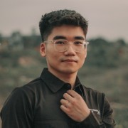 Tác giả Nguyễn Duy Tưởng