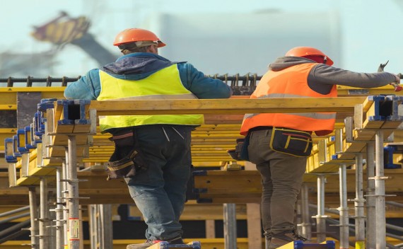 Mách bạn chọn đồng phục bảo hộ lao động đúng cách
